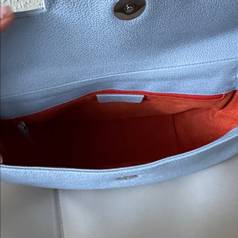 Bvlgari blue leather handbag - Picture 5 of 11